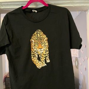 Leopard GraphicT‼️BOGO‼️